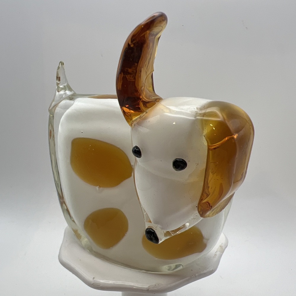 Pier 1 Art Glass Puppy Dog Paperweight Figurine White Yellow Gold Spots 4.5"